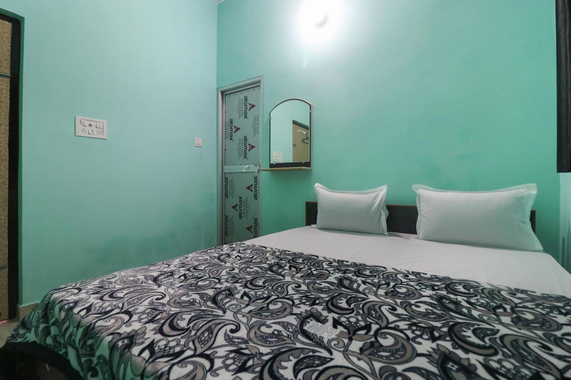 Spot On Hotel Raj 穆扎夫法尔普尔 外观 照片