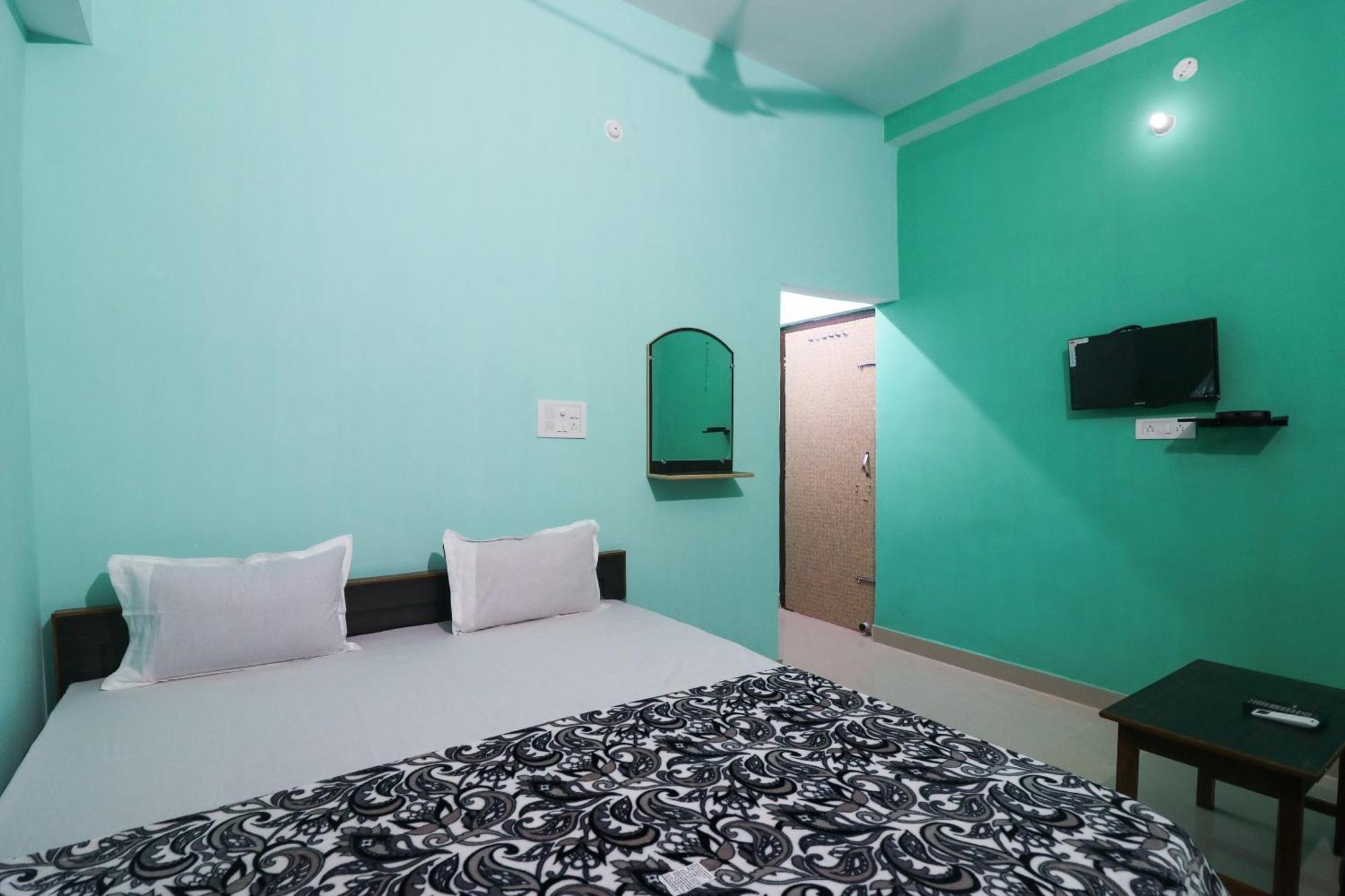 Spot On Hotel Raj 穆扎夫法尔普尔 外观 照片